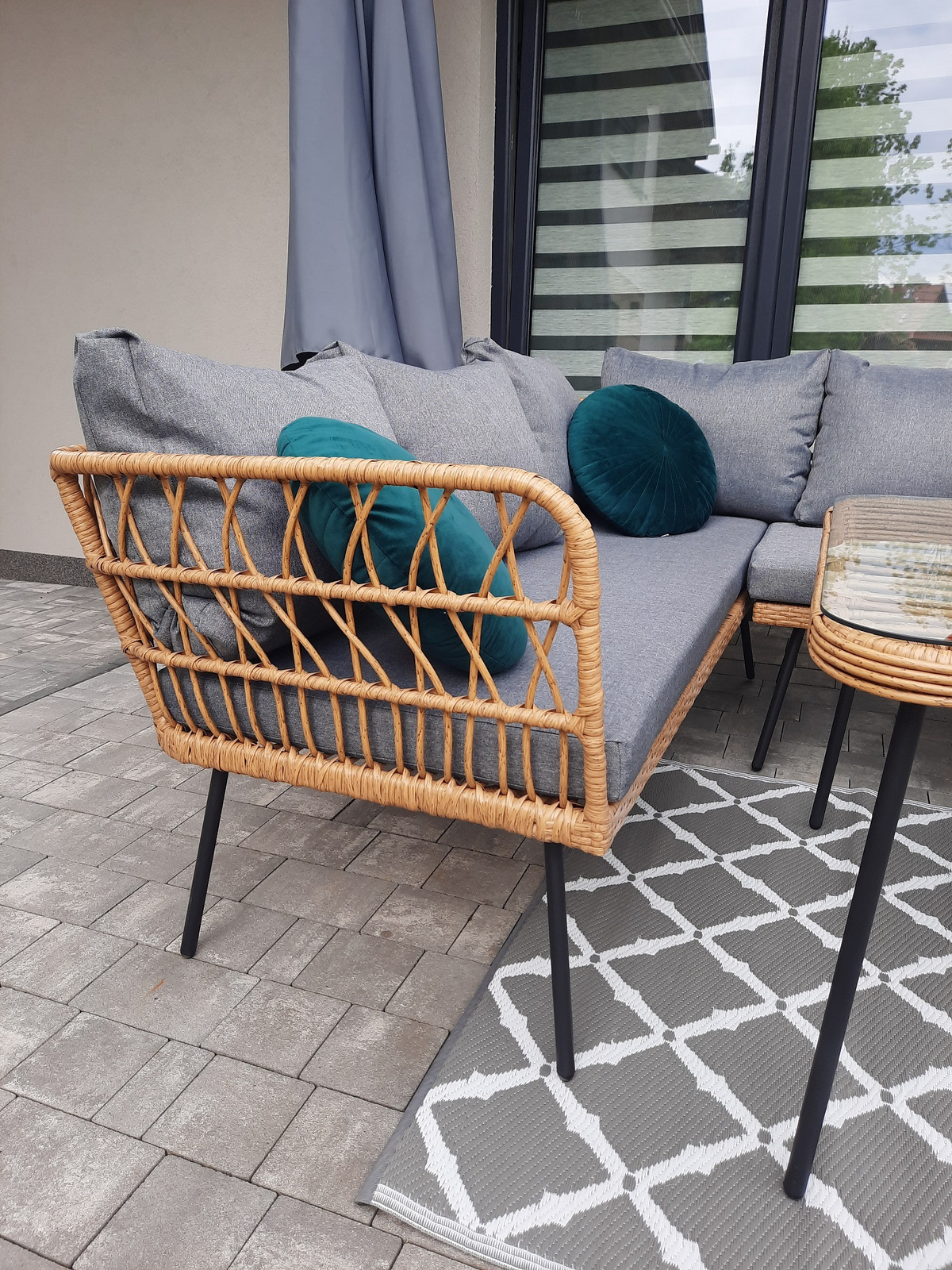 ZESTAW MEBLI OGRODOWYCH (SOFA NAROŻNA, STOLIK) - BRĄZOWY, PODUSZKI - SZARY pol_pl_ZESTAW-MEBLI-OGRODOWYCH-SOFA-NAROZNA-STOLIK-BRAZOWY-PODUSZKI-SZARY-336_13