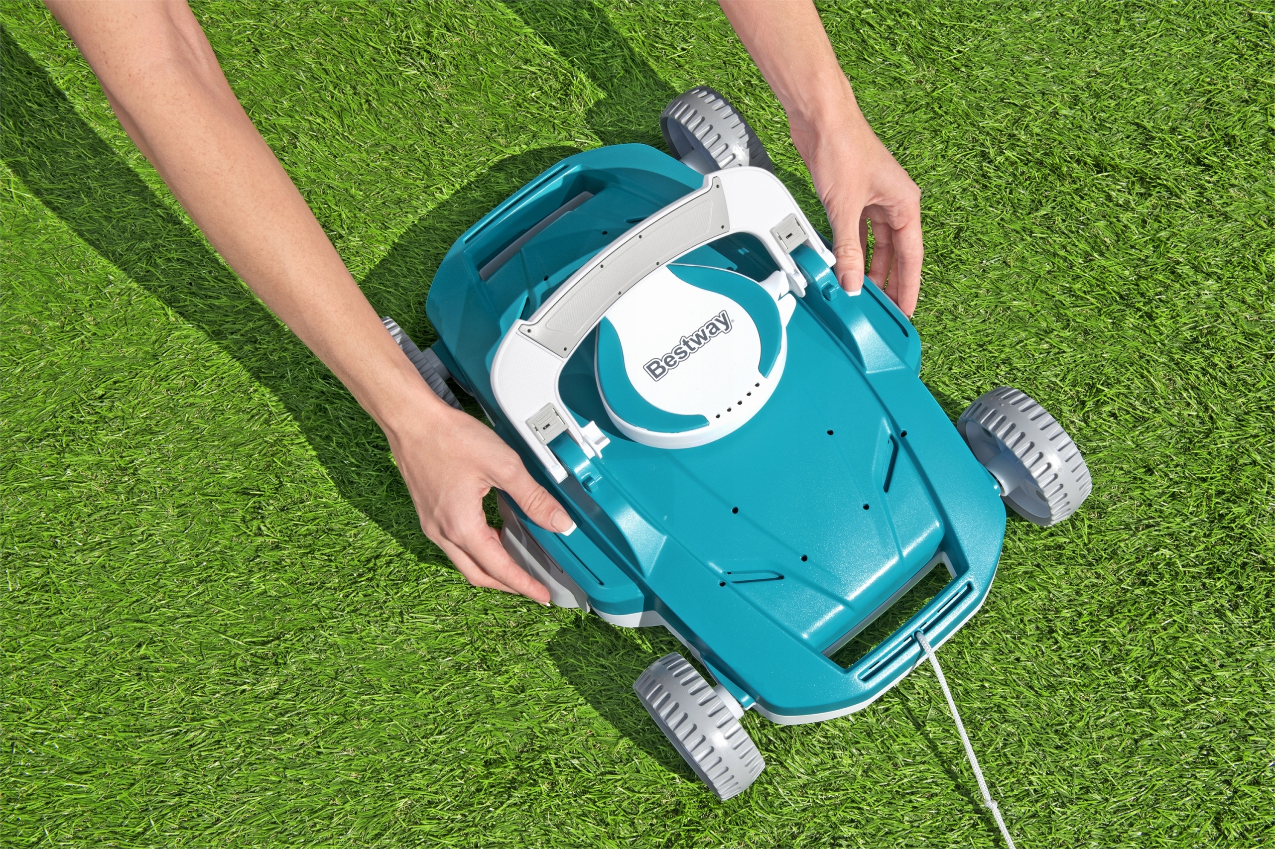 Плавательный бассейновый пылесос Aqua Tronix G200 (7)