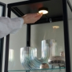 ІКЕА Шафа зі скляними дверцятами з підсвічуванням BLÅLIDEN / STRIMSÄV, 895.229.25 - Home Club, зображення 3
