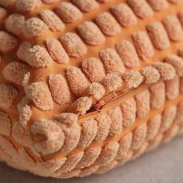 ИКЕА Наволочка SVARTPOPPEL, 106.107.41 - Home Club