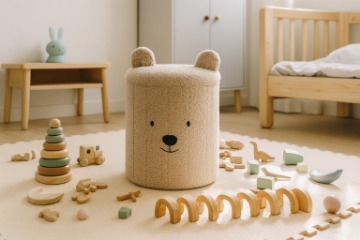 Chomik Складная табуретка с ящиком для хранения 28 x 28 x 34 см светло-бежевого цвета, PHO4250 - Home Club