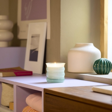 ИКЕА Ароматическая свеча в стеклянном стакане JUVELTRAST, 206.276.61 - Home Club