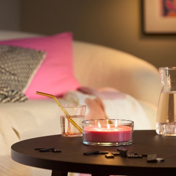 ИКЕА Ароматическая свеча в стеклянном стакане LOTSFÅGEL, 006.083.62 - Home Club