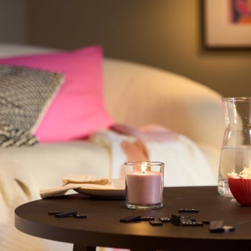 ІКЕА Ароматична свічка в склі LOTSFÅGEL, 206.083.80 - Home Club